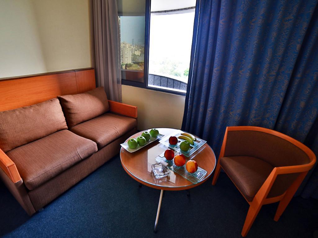 Lancaster Tamar Hotel- Hadath Bejrut Zewnętrze zdjęcie