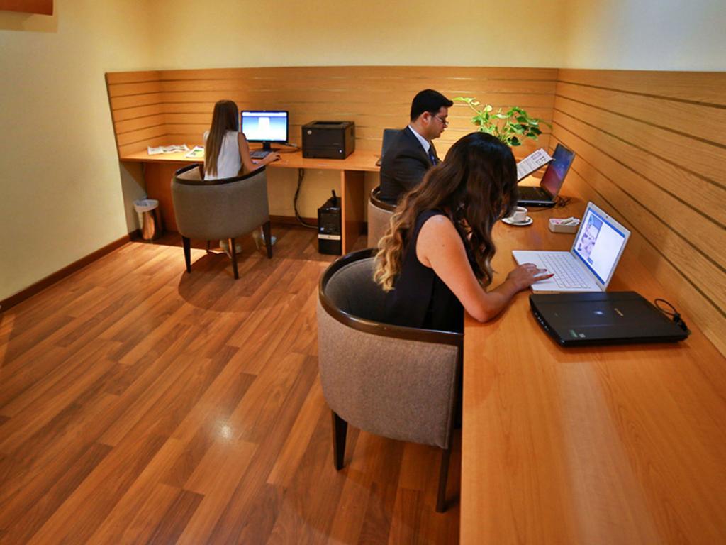 Lancaster Tamar Hotel- Hadath Bejrut Zewnętrze zdjęcie